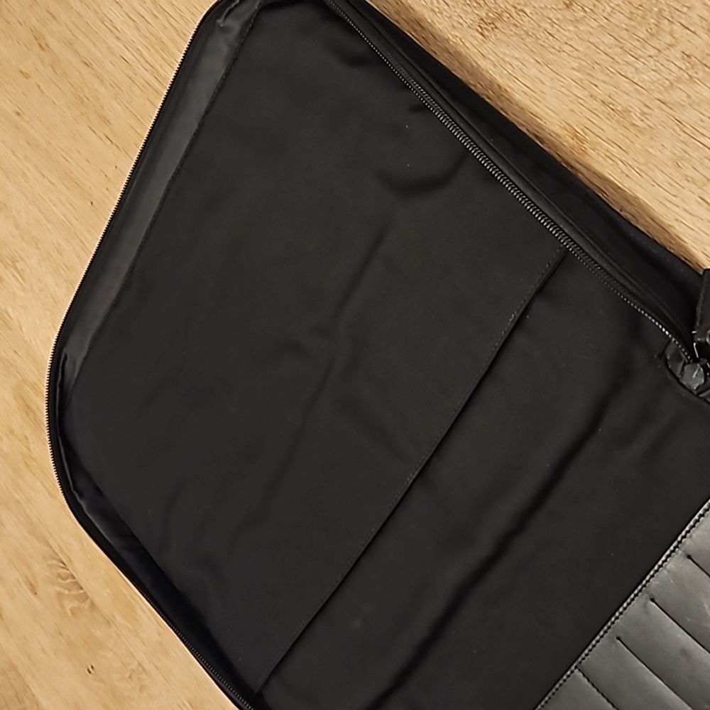 Gucci Clutch Briefcase - Picture 9 of 11